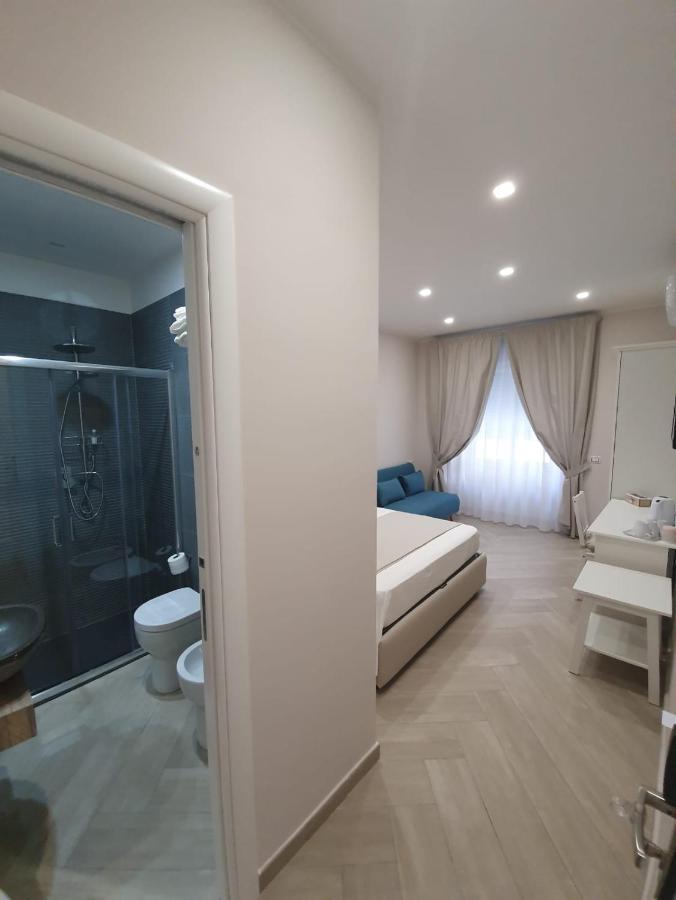 Bed and Breakfast Dimora Costantino à Naples Extérieur photo
